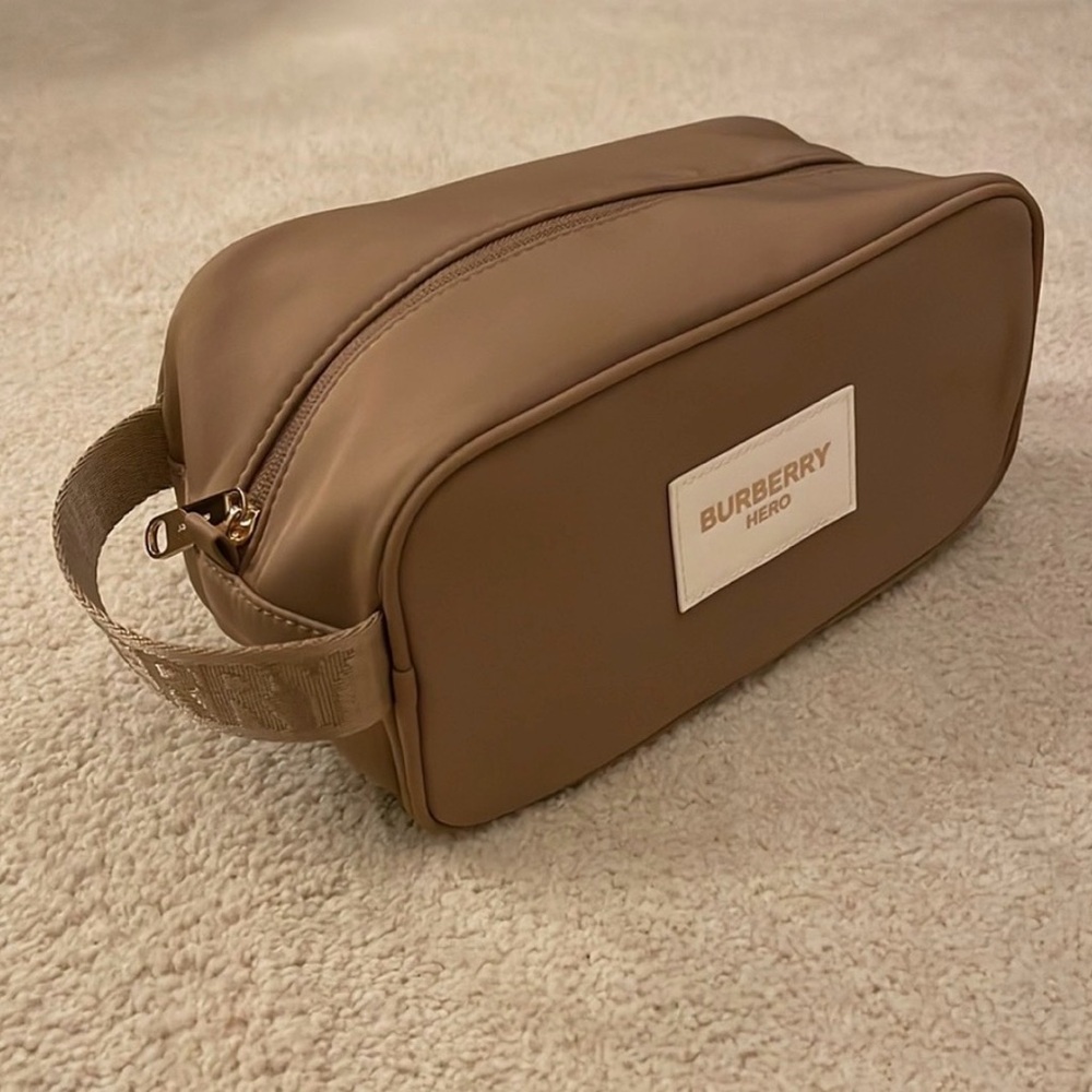 Burberry Brown Hero Toiletry Pouch - Picture 2 of 10